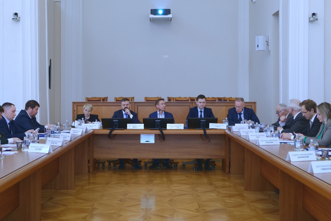 В НИУ ВШЭ состоялся круглый стол по вопросам административно-территориального и муниципального деления субъектов Российской Федерации