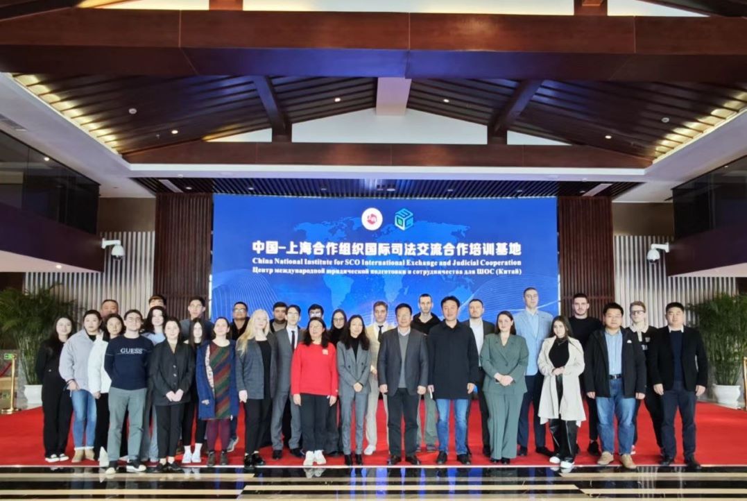 Иллюстрация к новости: Представители факультета права прошли стажировку по программе “Shanghe Youth” в Шанхае