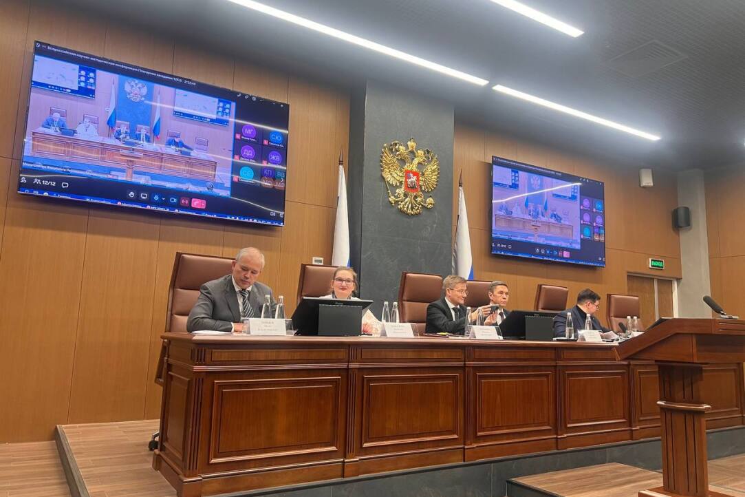 Наталия Ковалева, Михаил Журавлев и Инна Щенникова приняли участие в обсуждении проблем преподавания правовой информатики, информационного и цифрового права Наталия Ковалева, Михаил Журавлев и Инна Щенникова приняли участие в обсуждении проблем преподавания правовой информатики, информационного и цифрового права